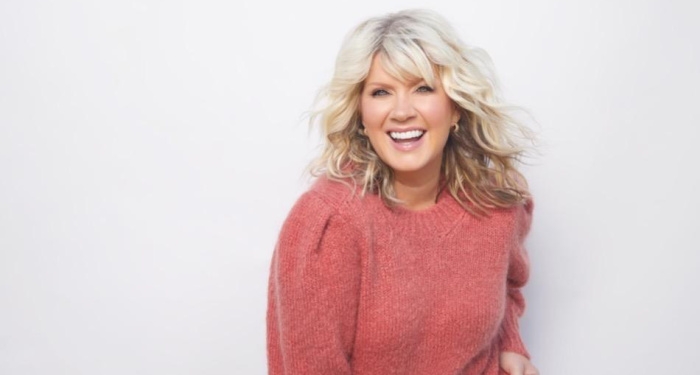 Natalie Grant Performs on FOX & Friends